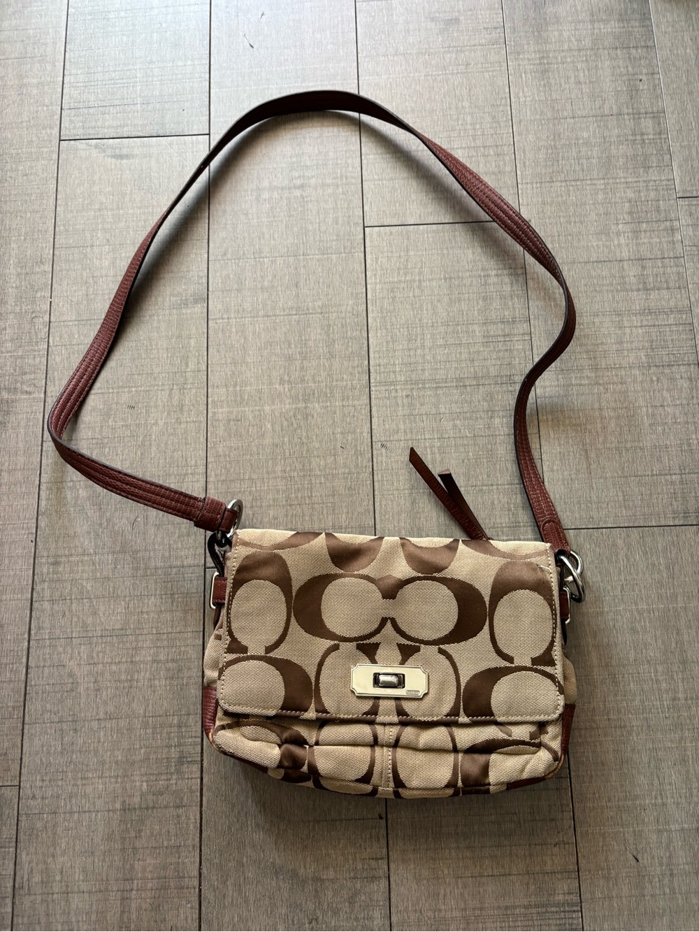 Coach Chelsea Signature Leather & Canvas Crossbody Bag Beige & Brown
